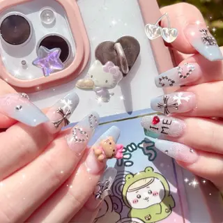 ネイル Momoka .のネイルデザイン