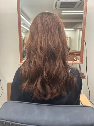 ロング 京谷 宥のヘアスタイル