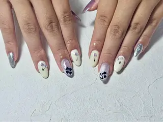 ネイル mogunail &blowのネイルデザイン