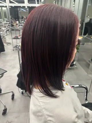 ミディアム 佐藤 莉子のヘアスタイル