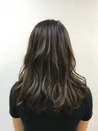 ロング カラー 吉森 満俊のヘアスタイル
