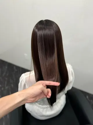 ロング カラー パーマ ヘアアレンジ メンズ キッズ 髪質改善Ⅰ透明感 艶カラーⅠたつやのヘアスタイル