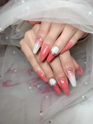 ネイル エンジェル ヒーリング 矢場町店のネイルデザイン