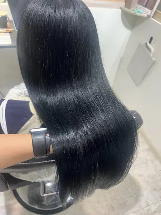 ロング 🥣🫧‪艶カラー 🦋アカマ ミユ🦋のヘアスタイル