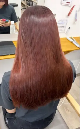 カラー ルプラボウ 石田渚夏のヘアスタイル