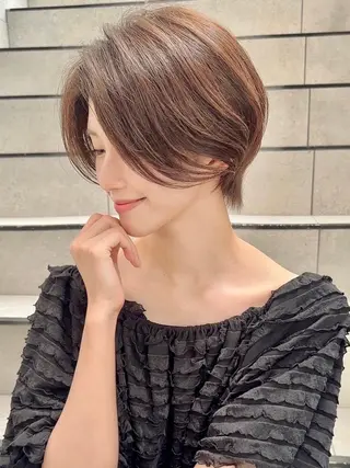 ショート レイヤー❣️縮毛矯 川村利幸のヘアスタイル