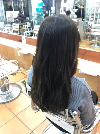 カラー ✨✨髪質改善美容師 りゅーじ🦔🦔のヘアスタイル