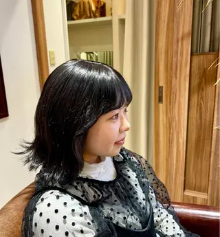 ミディアム カラー hair&healing On所属・高木 みよのヘアスタイル