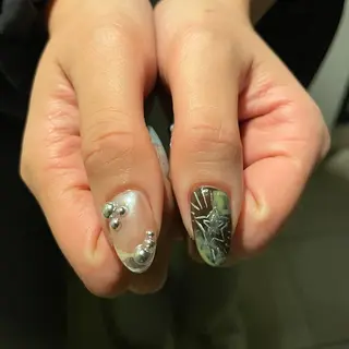 ネイル Yukino /シンプル/個性派のネイルデザイン