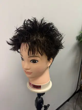 メンズ 本田 有里のヘアスタイル