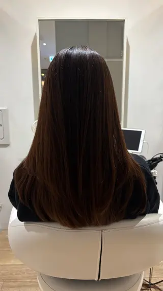 セミロング カラー 似合わせ 顔周りYUUGAのヘアスタイル