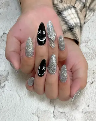 ネイル Feel ‪‪☺︎‬Yuriaのネイルデザイン