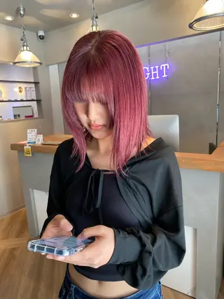 ミディアム カラー 白髪ぼかしハイライト ／レイヤー中島啓太のヘアスタイル