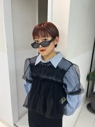 ショート カラー ウルフ/レイヤー Miinaのヘアスタイル