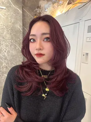 セミロング ダブルカラー✨️ 五島桜樫のヘアスタイル