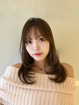 セミロング Ayano‪‪🎀似 合わせ×透明感🎀のヘアスタイル