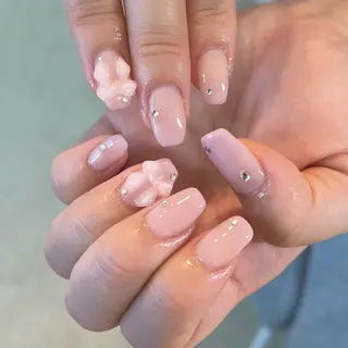ネイル nailist mana𖤐´-のネイルデザイン