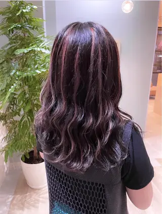ロング カラー ハイライト／艶カラー 大河シンジのヘアスタイル