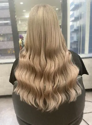 ロング カラー ハイトーンエクステ 🎩カズキ🎩のヘアスタイル