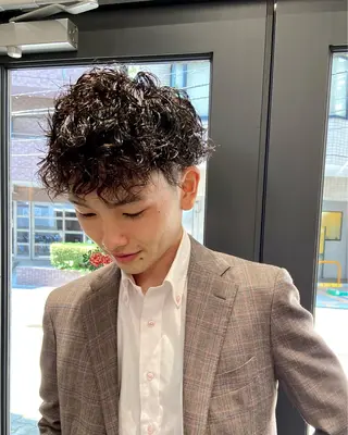 ミディアム パーマ メンズ 💈圧倒的メンズ特化 DAITO💈のヘアスタイル