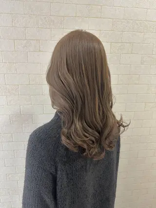 ロング カラー 大人レイヤー& 透明感カラー💄のヘアスタイル
