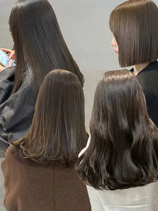 セミロング カラー 縮毛矯正✨透明感 ☘️mariamuのヘアスタイル