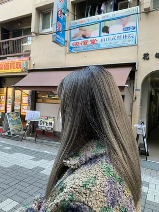 セミロング カラー ヘアアレンジ Sia中野新橋 『JUNYA』のヘアスタイル