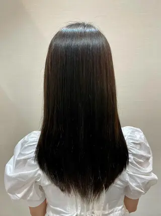 セミロング 伊原 瑛里のヘアスタイル