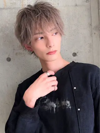 メンズ ゆらんちょ/ブリーチ 無w/縮毛矯正/暖色のヘアスタイル