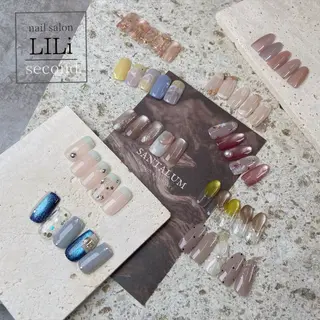 ネイル Ayane 🫧のネイルデザイン