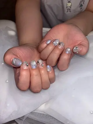 ネイル 𝐁𝐞𝐥𝐥 𝐦𝐞のネイルデザイン