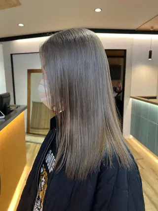カラー レイヤー✂︎ぷつボブ 艶カラー🤍noaのヘアスタイル