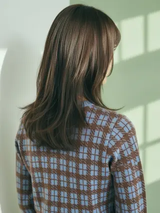 セミロング カラー 中澤 來美のヘアスタイル