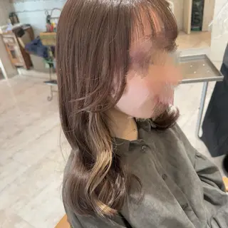 ミディアム ヤマダ サクラのヘアスタイル