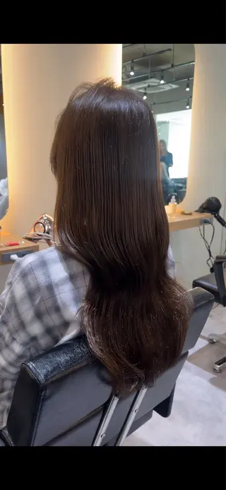 ロング カラー ロングカット/ うる艶カラー/ユイのヘアスタイル