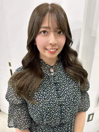 セミロング カラー さあや 【透け感/艶感】のヘアスタイル