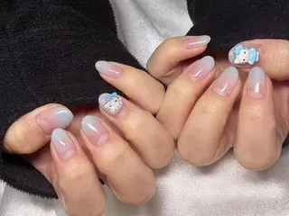 カラー 奥山 恵美のネイルデザイン