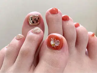 ネイル 新山 聖のネイルデザイン