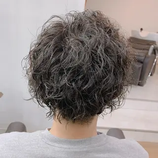 ショート パーマ メンズ R ri R takagiのヘアスタイル