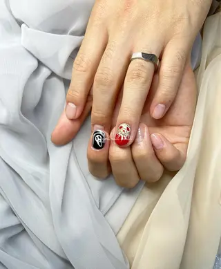 ネイル 𝐠𝐨𝐫𝐢 𝐧𝐚𝐢𝐥のネイルデザイン