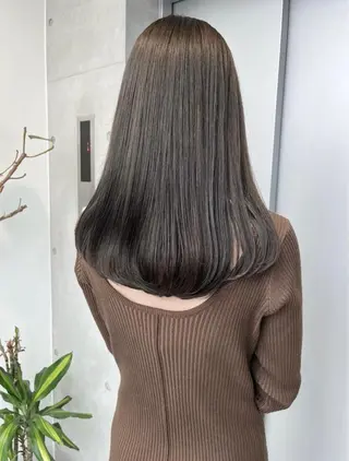 ロング カラー パーマ ヘアアレンジ 透明感/オリーブ/ グレージュ/YUKAのヘアスタイル