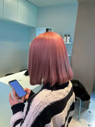 ショート カラー ブリーチカラー 🩵MIZUKIのヘアスタイル