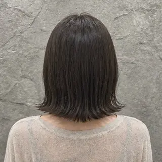 ショート 小島 咲音/艶カラー /レイヤー/縮毛矯正のヘアスタイル