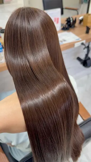 ロング 柔らかレイヤー× 透け感カラー/SUのヘアスタイル