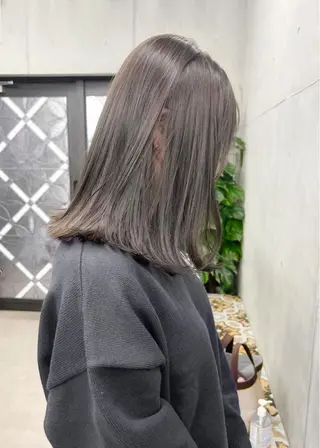 ミディアム 菊地 万佐久のヘアスタイル