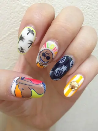 ネイル 東 千夏のネイルデザイン