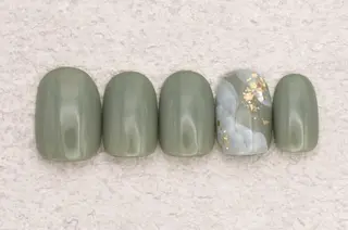 ネイル ゆら 練習生💅🏻のネイルデザイン