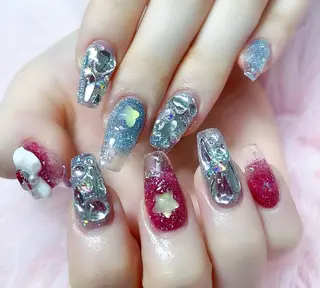ネイル MoonNail ユリ🌸のネイルデザイン