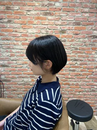 ショート 山﨑 千尋のヘアスタイル