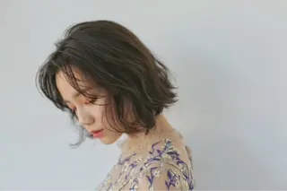 ミディアム カラー ハイトーン/心斎橋 🌙イツキのヘアスタイル